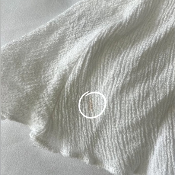 American Threads White Lace Flowy Blouse Size Small - Picture 10 of 10